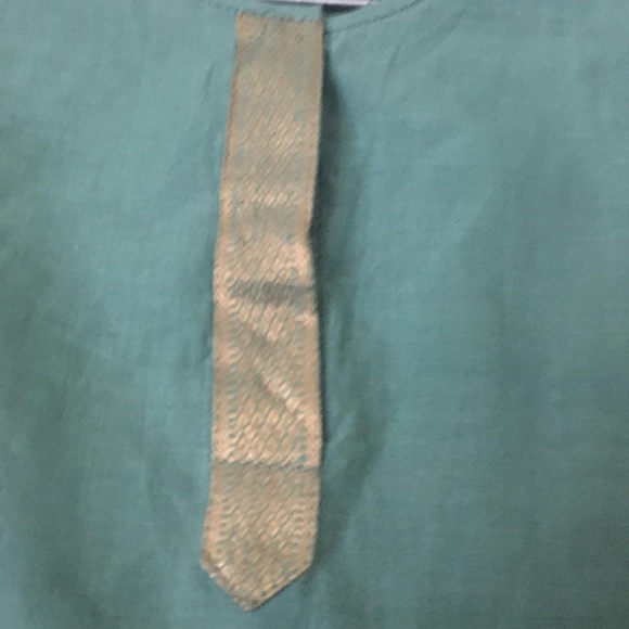 FABINDIA Girls green salwar Kurta. Size: 2-3 years - Picture 3 of 8